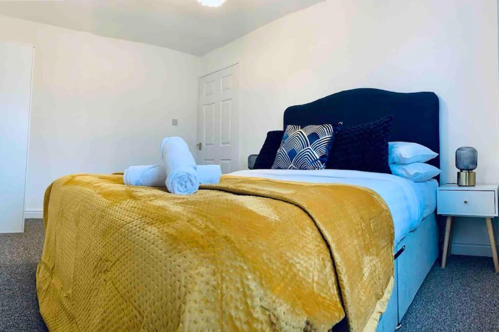Homely Detached 3 Bedroom House Near Sheffield Rotherham Exteriör bild